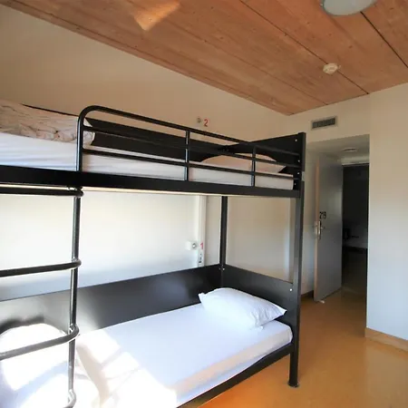 Hi Yves Robert Hostel Párizs
