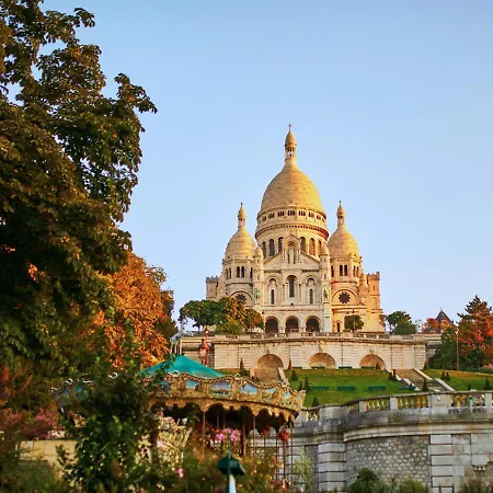 Hi Yves Robert * Paris