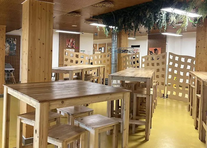 旅馆 Hi Yves Robert